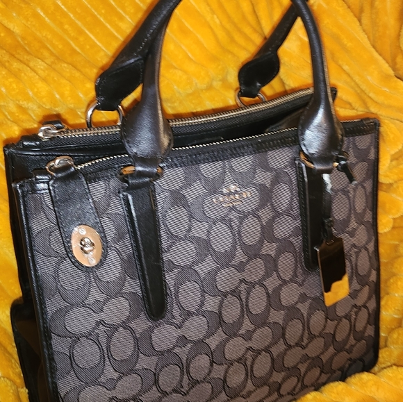 ❤SOLD❤ - Picture 2 of 6